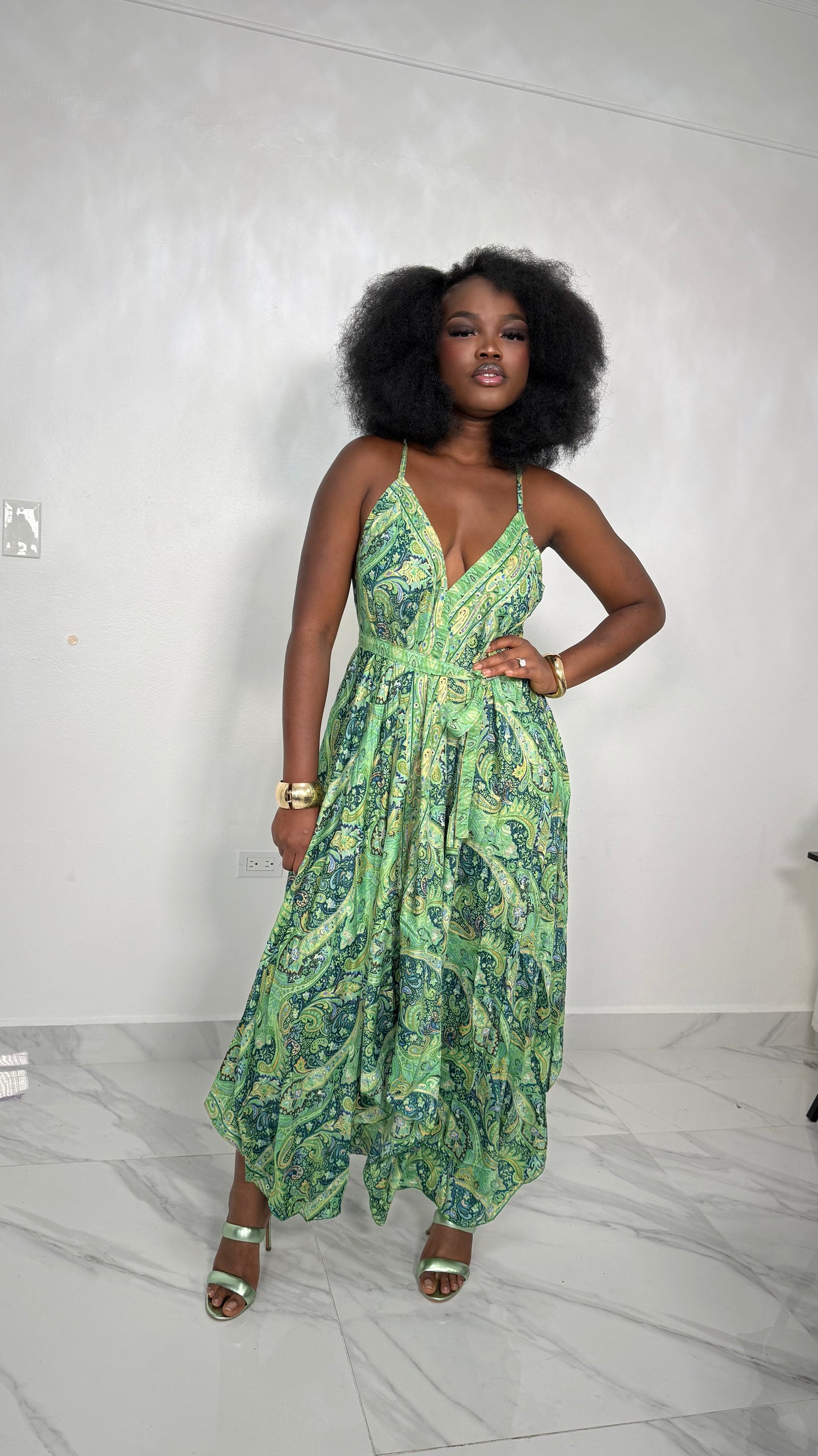Green Paisley Maxi Dress – Boho Summer V-Neck Flowy Dress